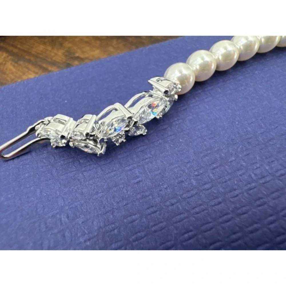 Swarovski Louison Pearl Bracelet White Rhodium Plated Crystal Bridal Classic
